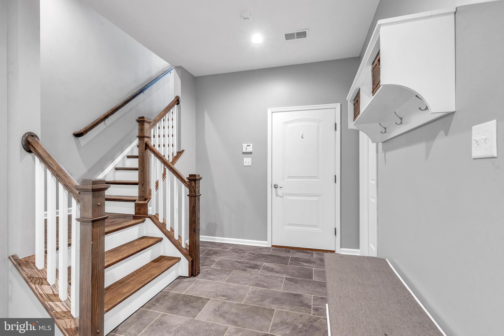 4 NEW COUNTRYSIDE DRIVE