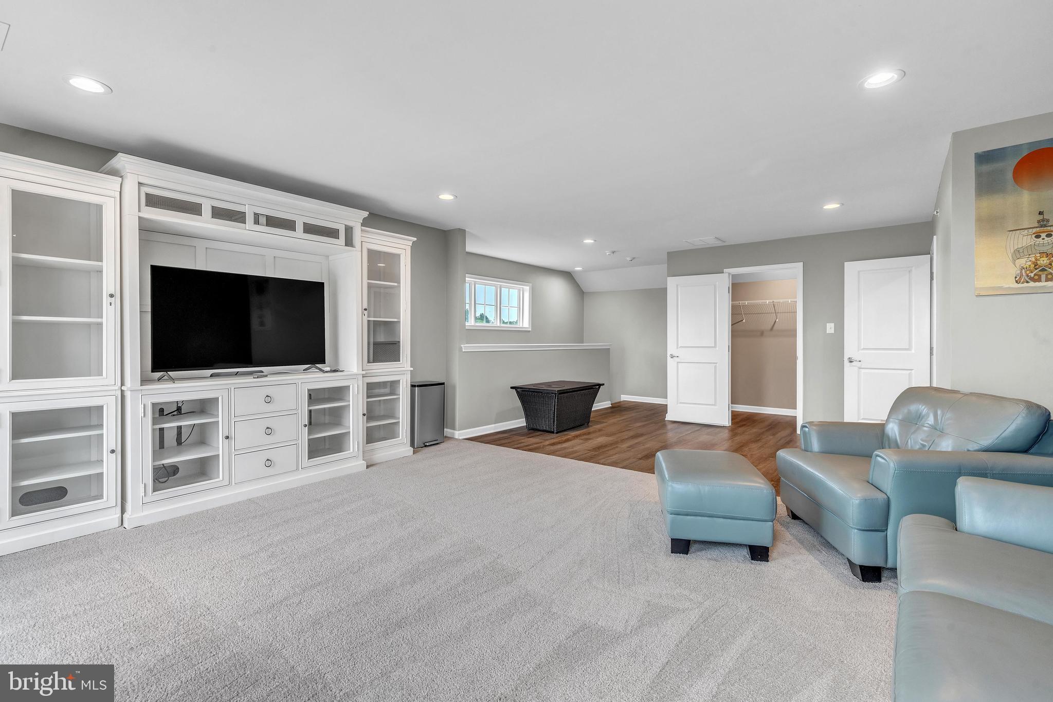 4 NEW COUNTRYSIDE DRIVE