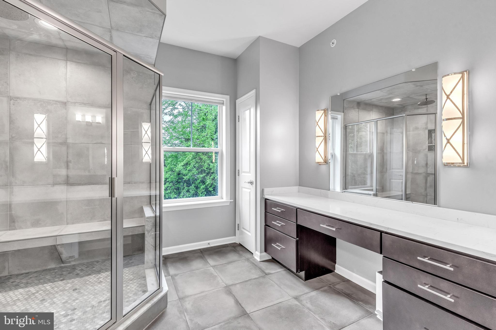 4 NEW COUNTRYSIDE DRIVE