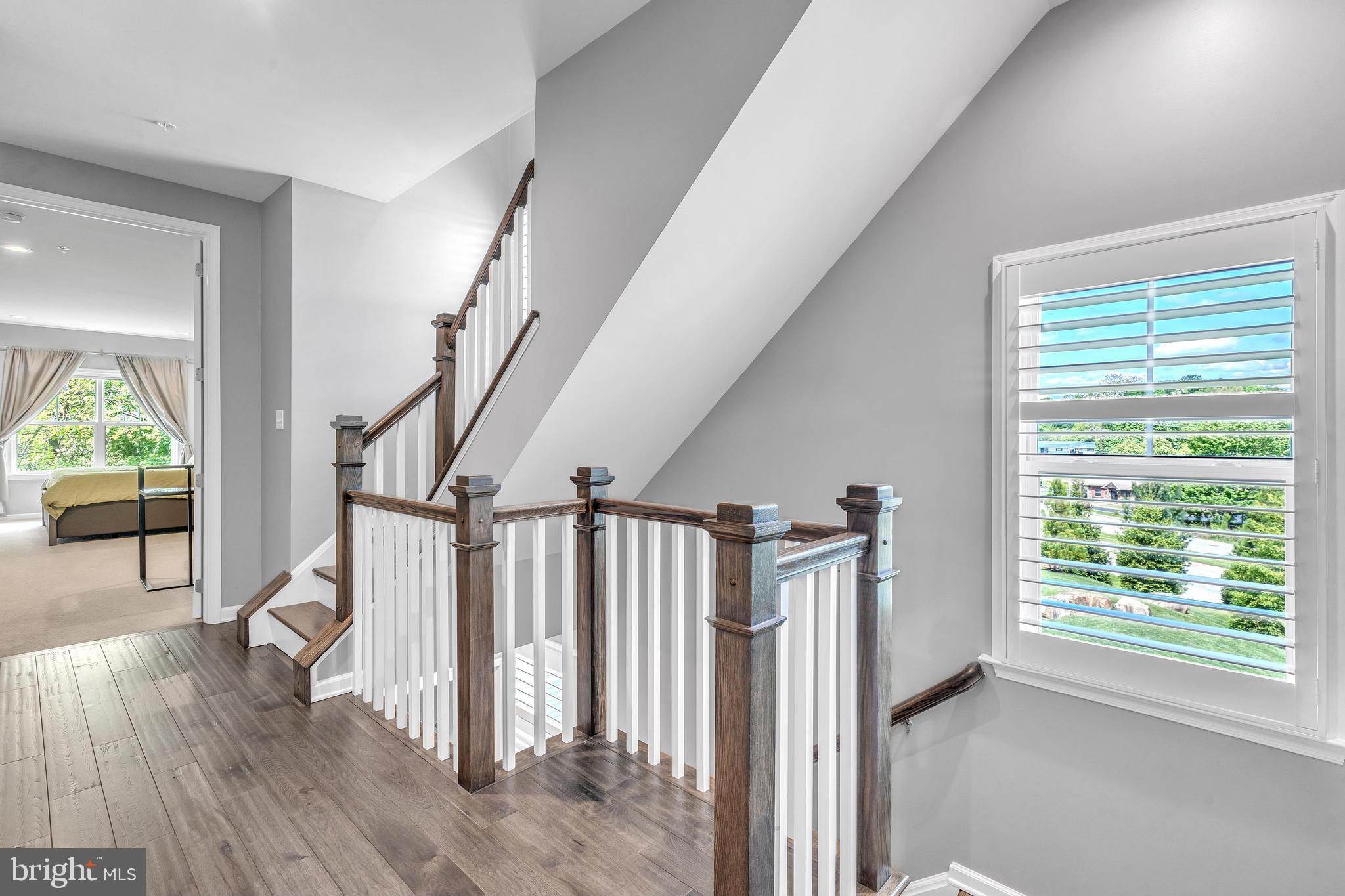 4 NEW COUNTRYSIDE DRIVE