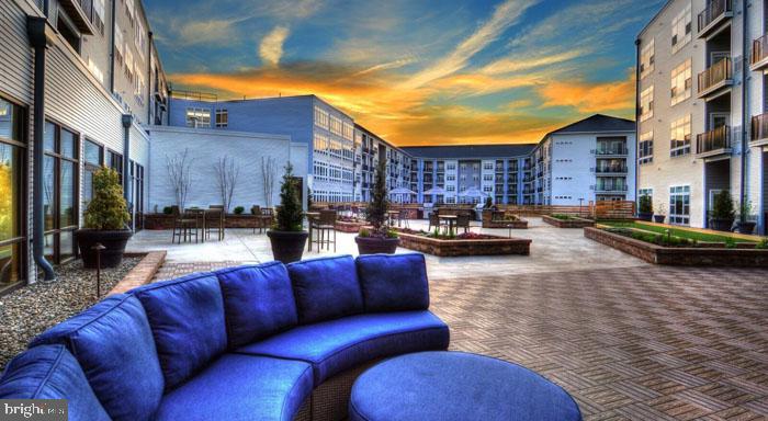 131 BRIDGE STREET 1B-2-2310