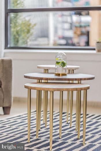 131 BRIDGE STREET 1B-2-2320