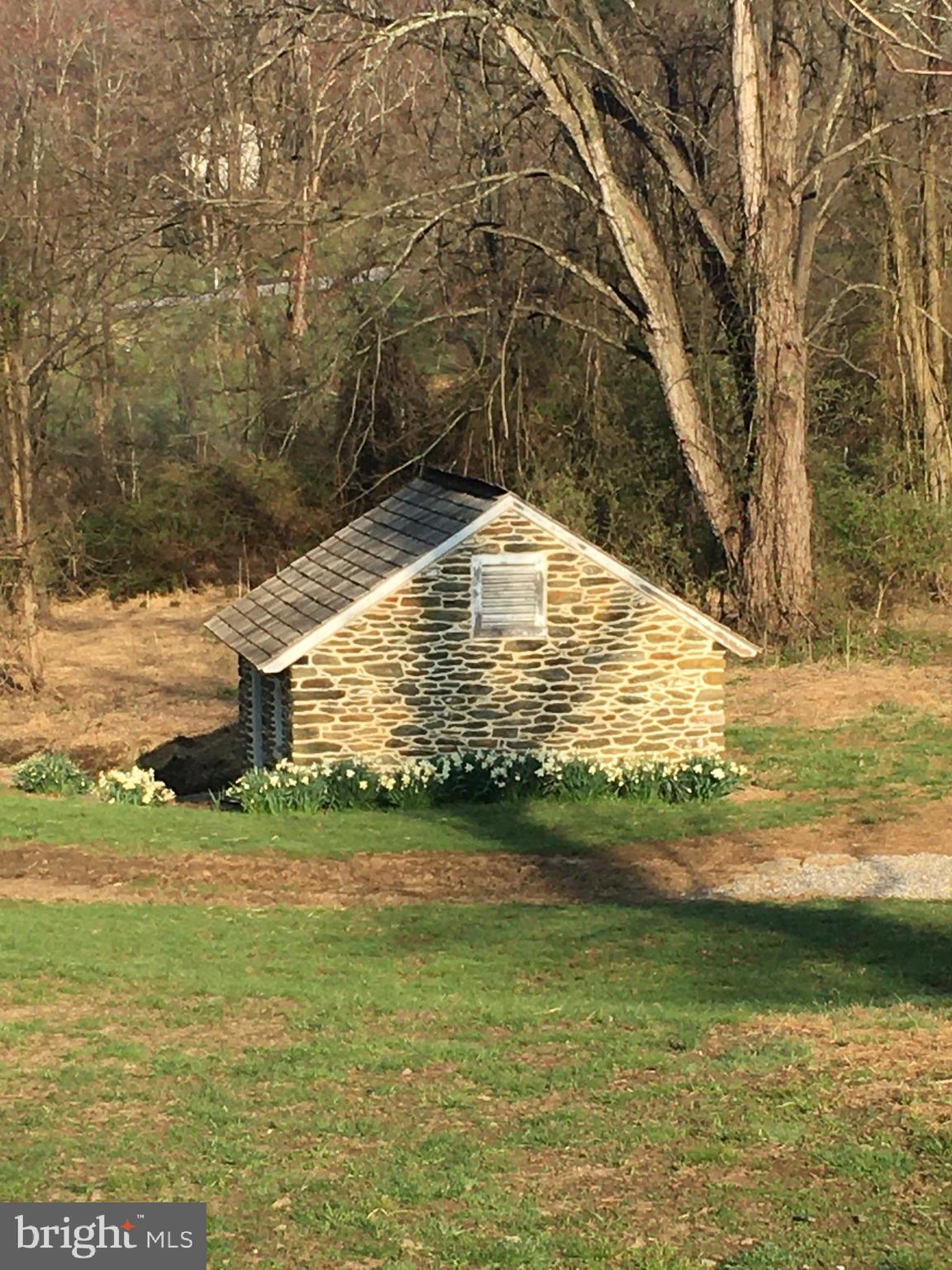 2275 STRASBURG ROAD
