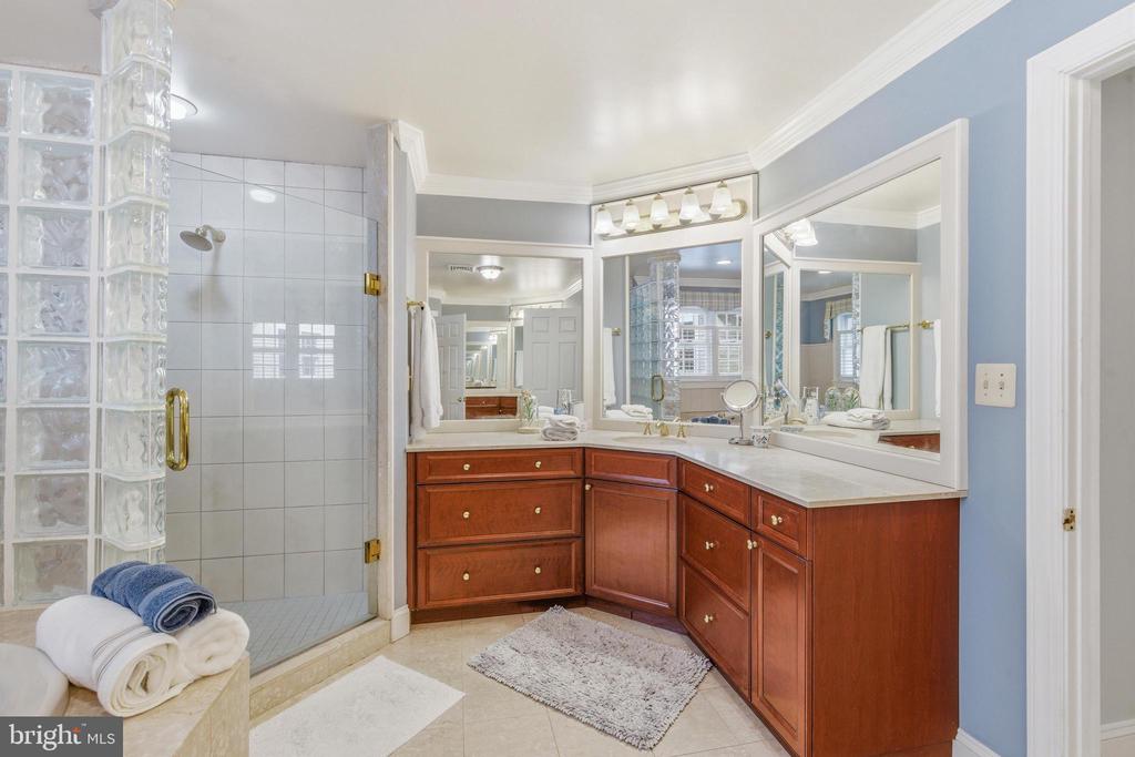 310 BUTTONWOOD ROAD