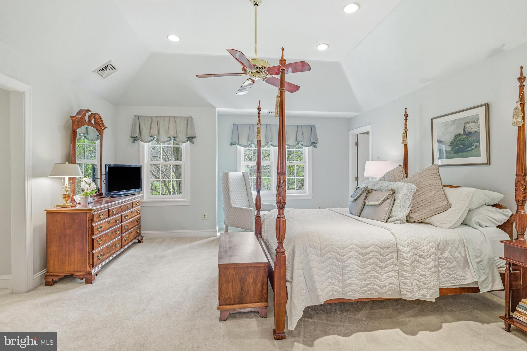 310 BUTTONWOOD ROAD
