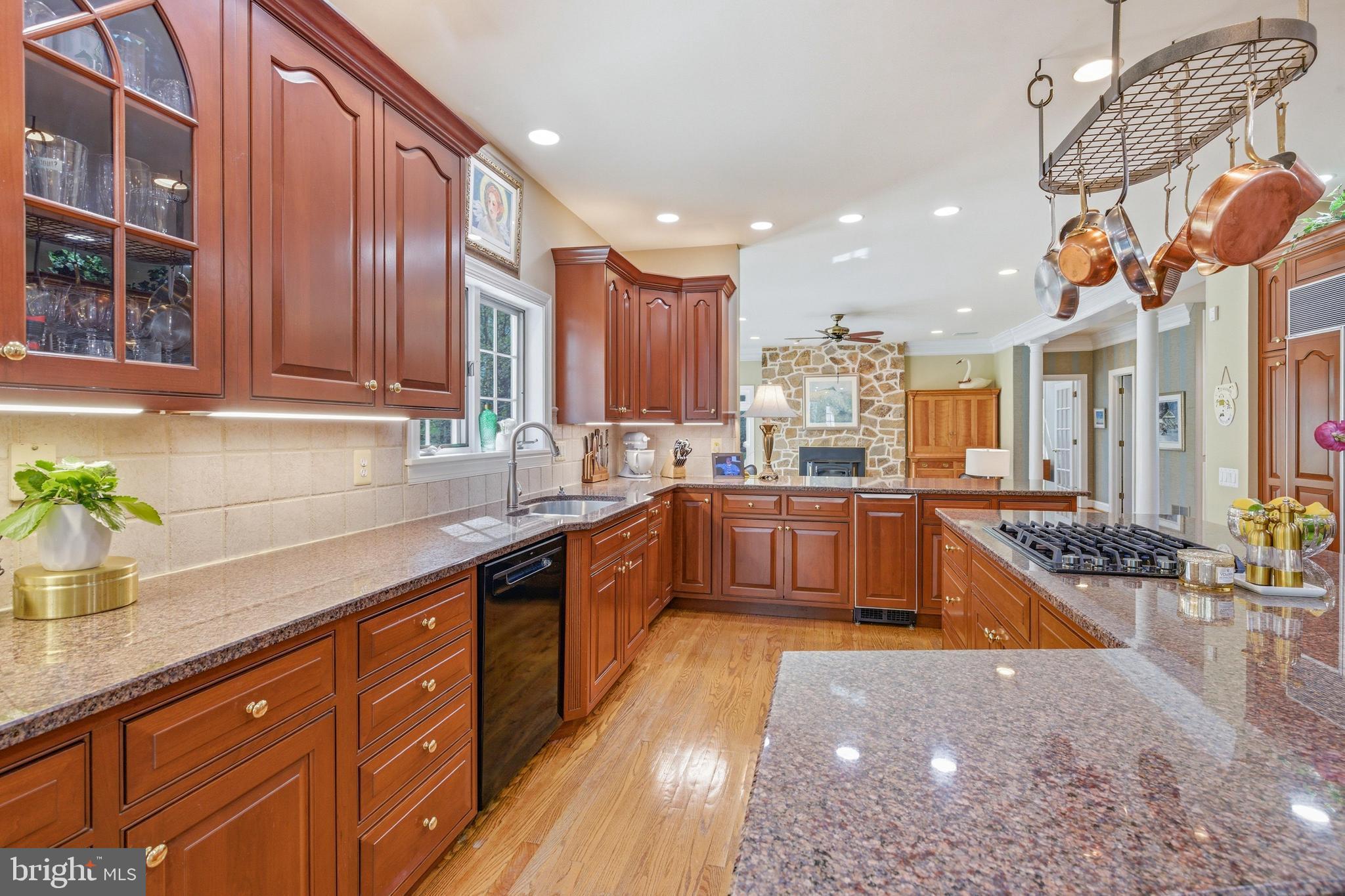 310 BUTTONWOOD ROAD