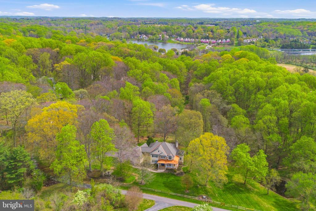 310 BUTTONWOOD ROAD