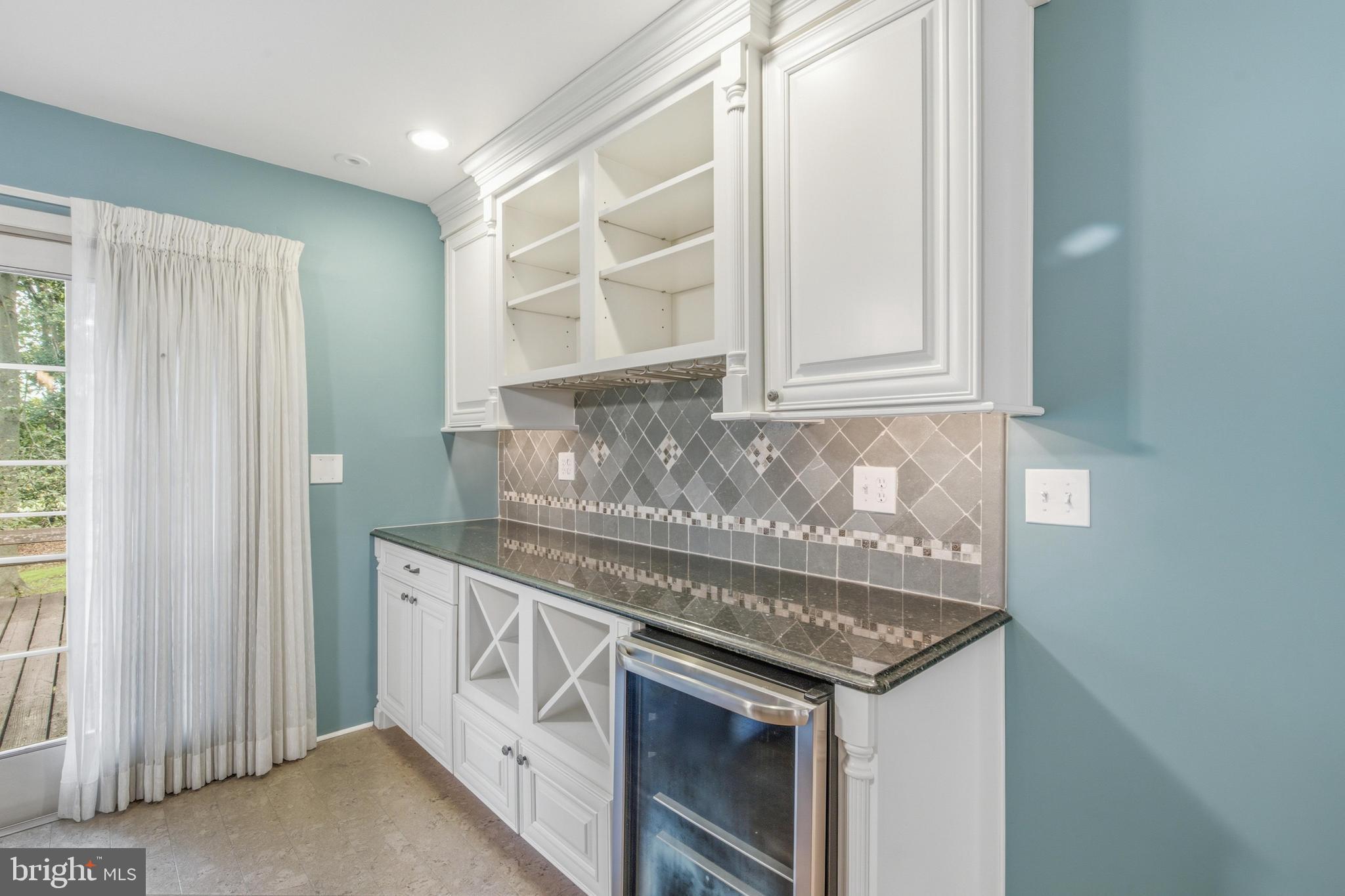1023 MILLSTREAM DRIVE