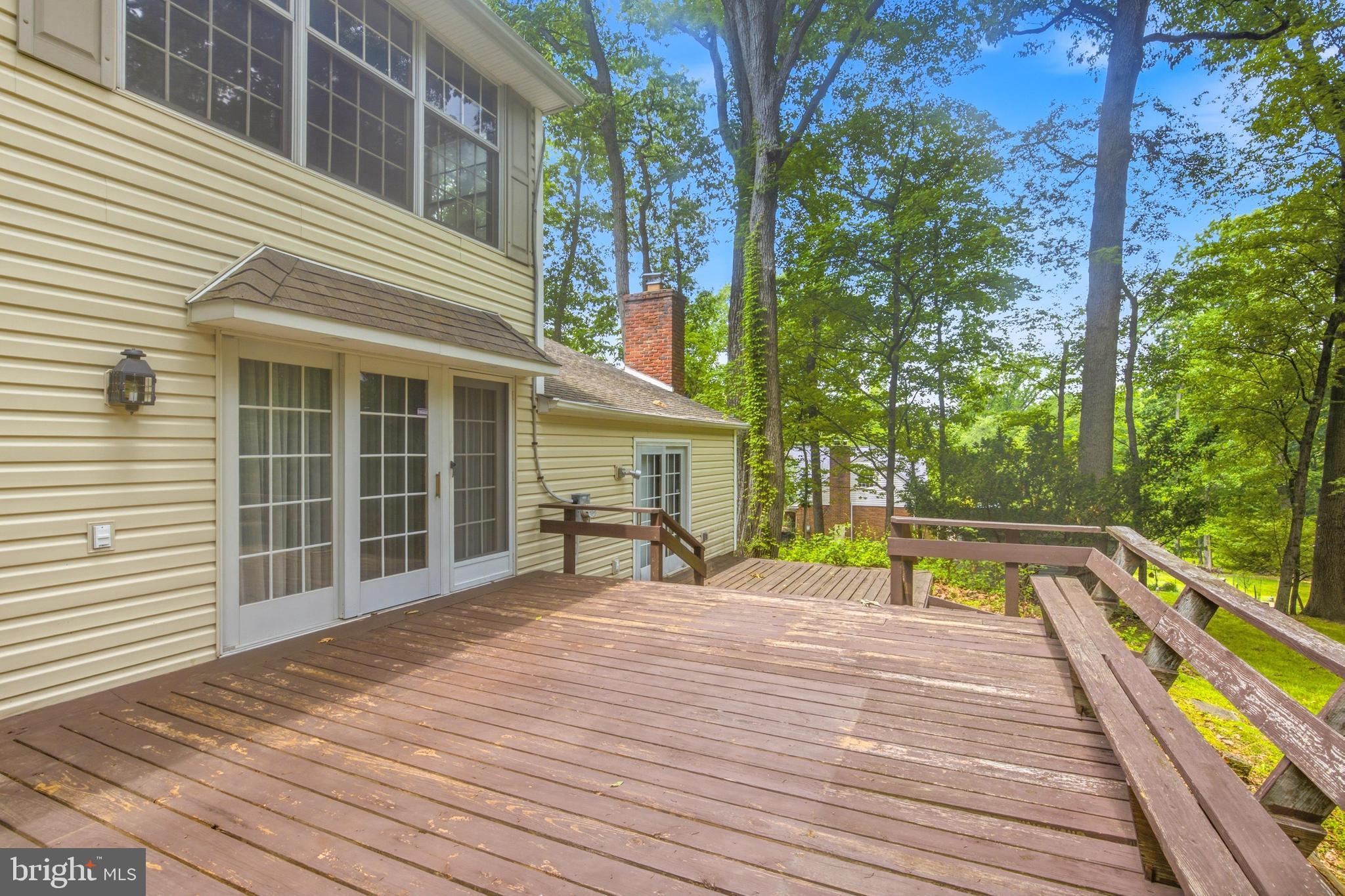 1023 MILLSTREAM DRIVE