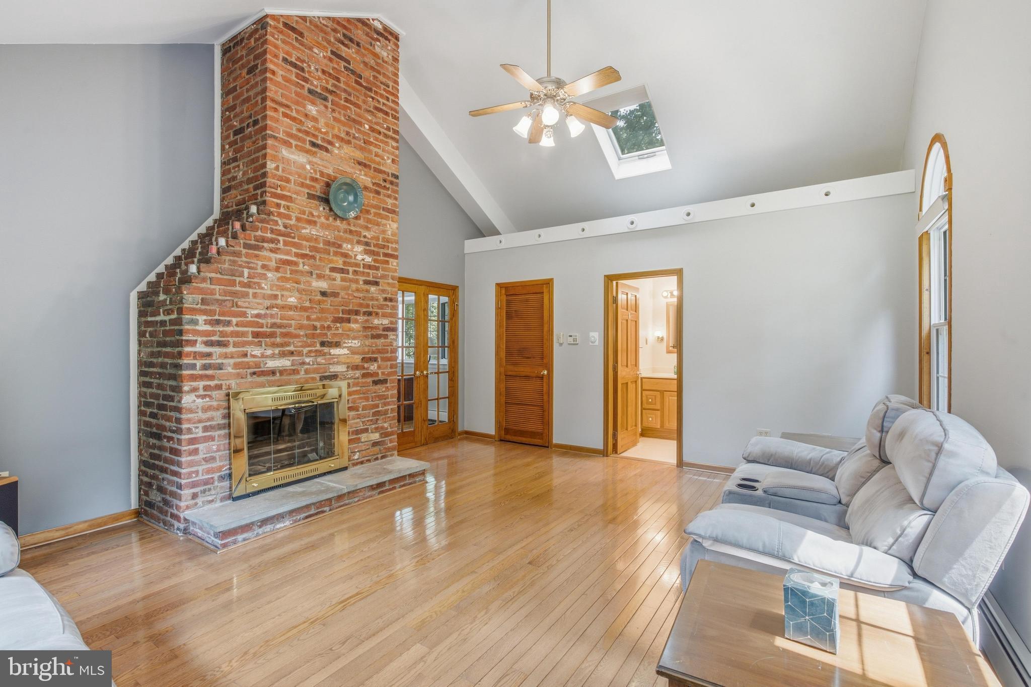 1023 MILLSTREAM DRIVE