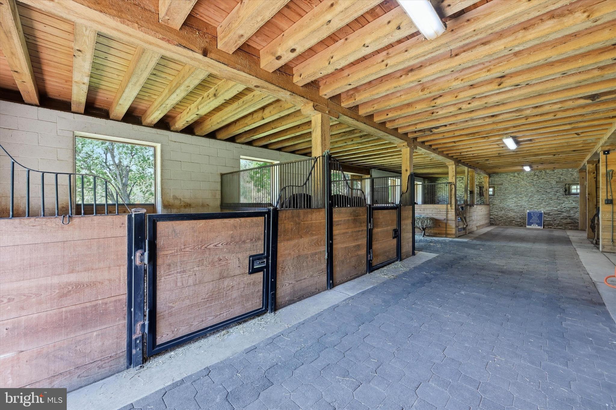 2275 STRASBURG ROAD