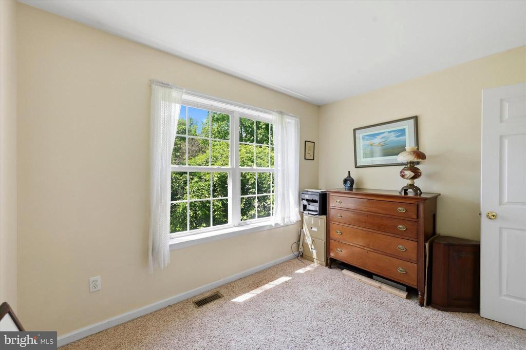 2265 STRASBURG ROAD