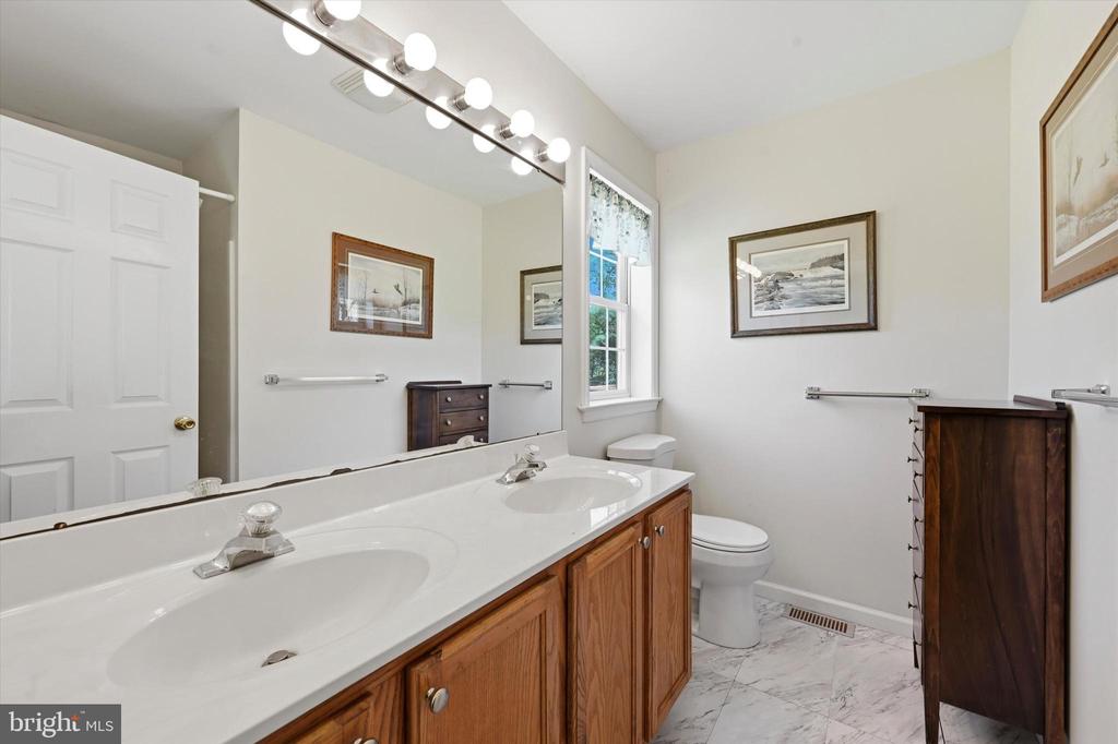 2265 STRASBURG ROAD