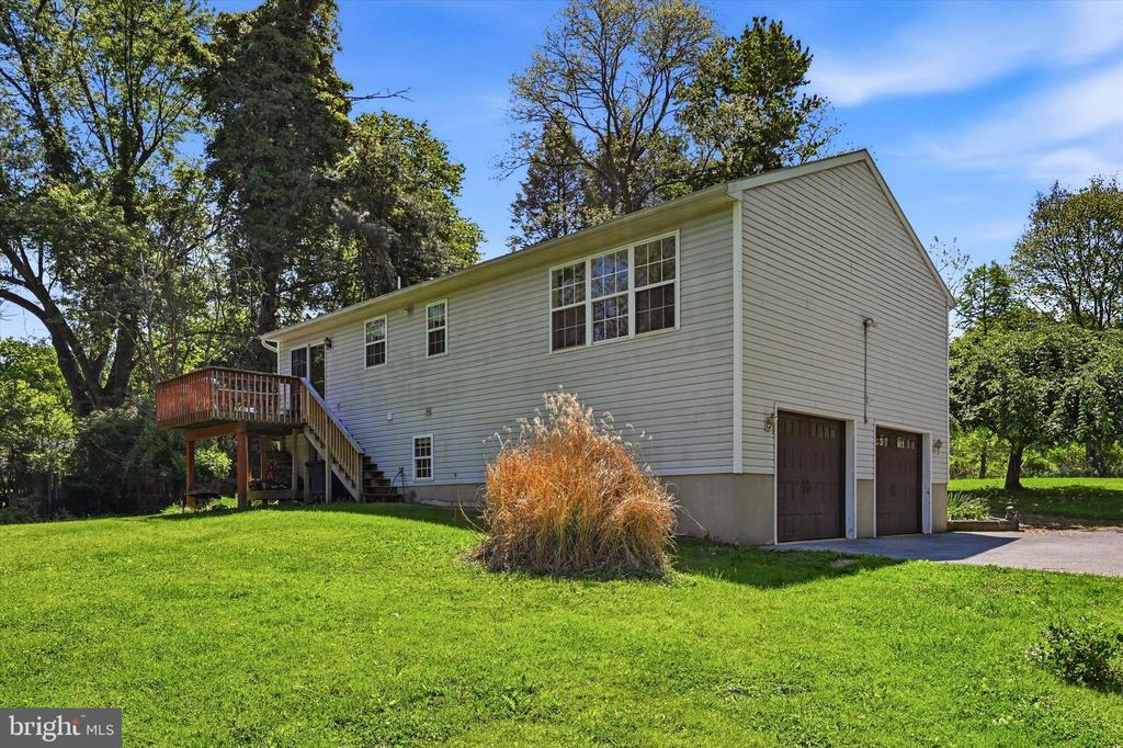 2265 STRASBURG ROAD