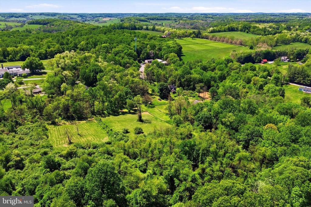 2275 STRASBURG ROAD