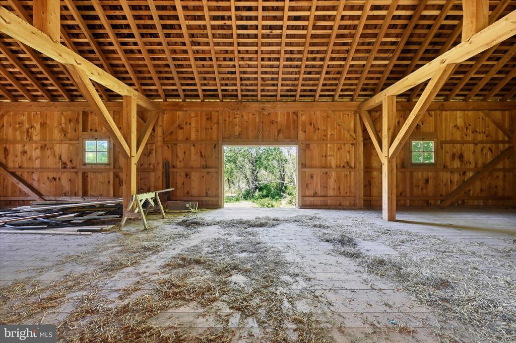2275 STRASBURG ROAD