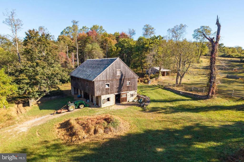 2275 STRASBURG ROAD
