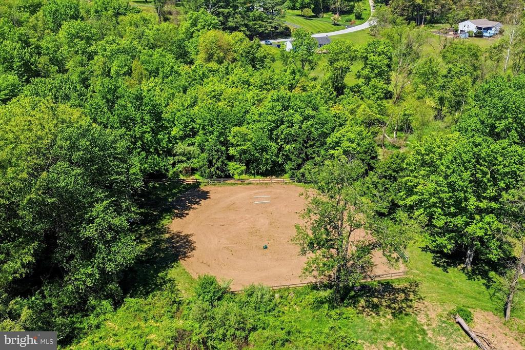 2275 STRASBURG ROAD