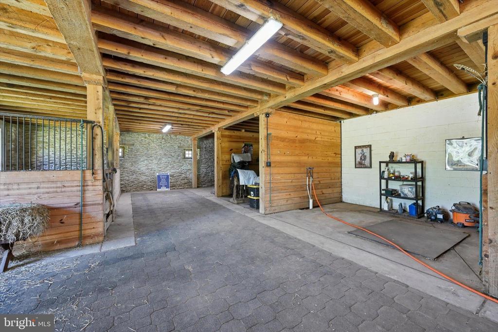 2275 STRASBURG ROAD