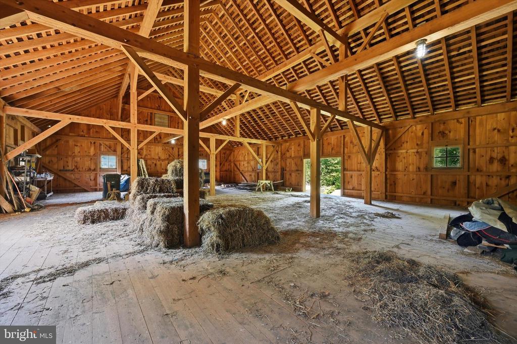 2275 STRASBURG ROAD