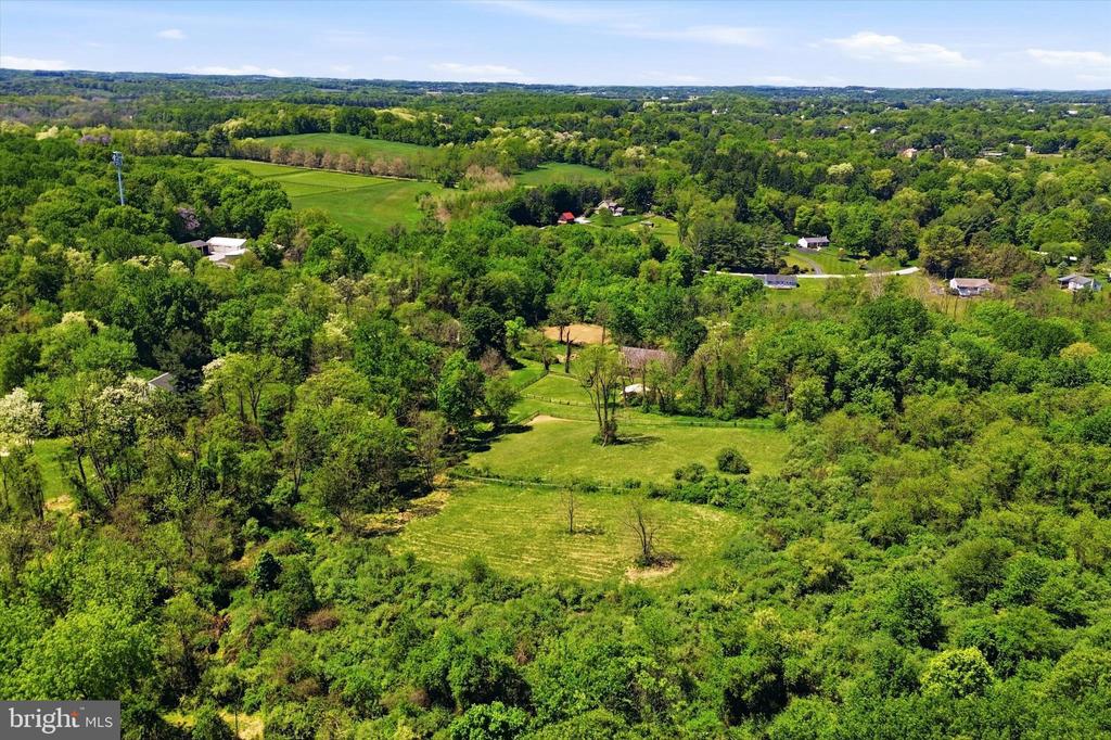 2275 STRASBURG ROAD
