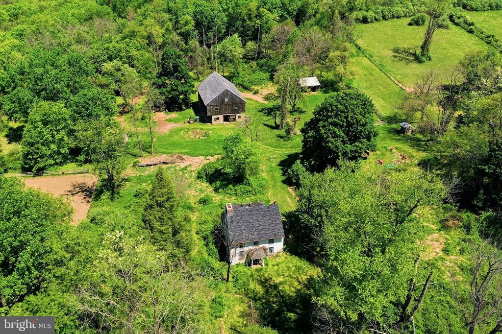 2275 STRASBURG ROAD