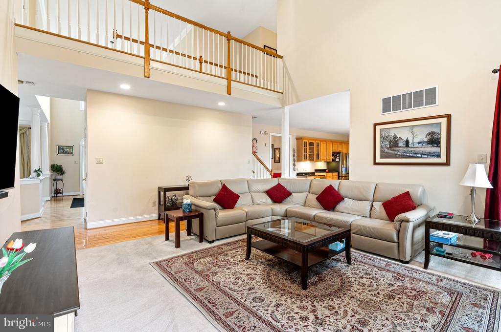 904 VICTORIA COURT