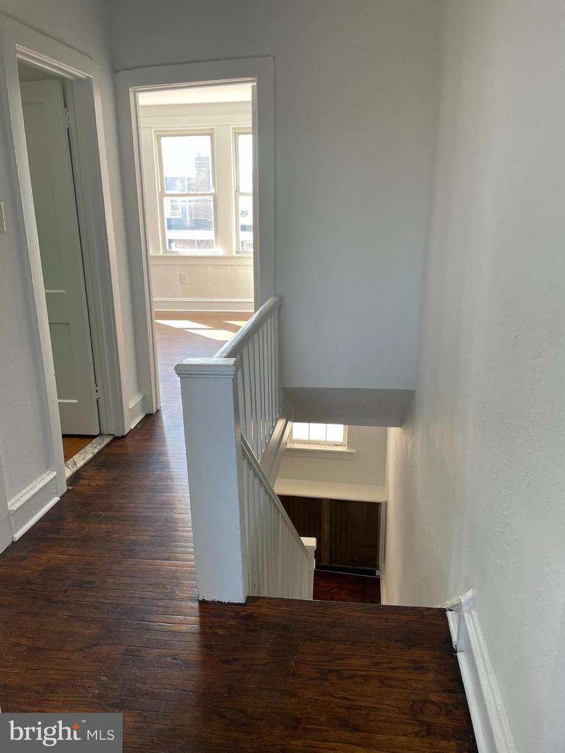 109 LAFAYETTE AVENUE