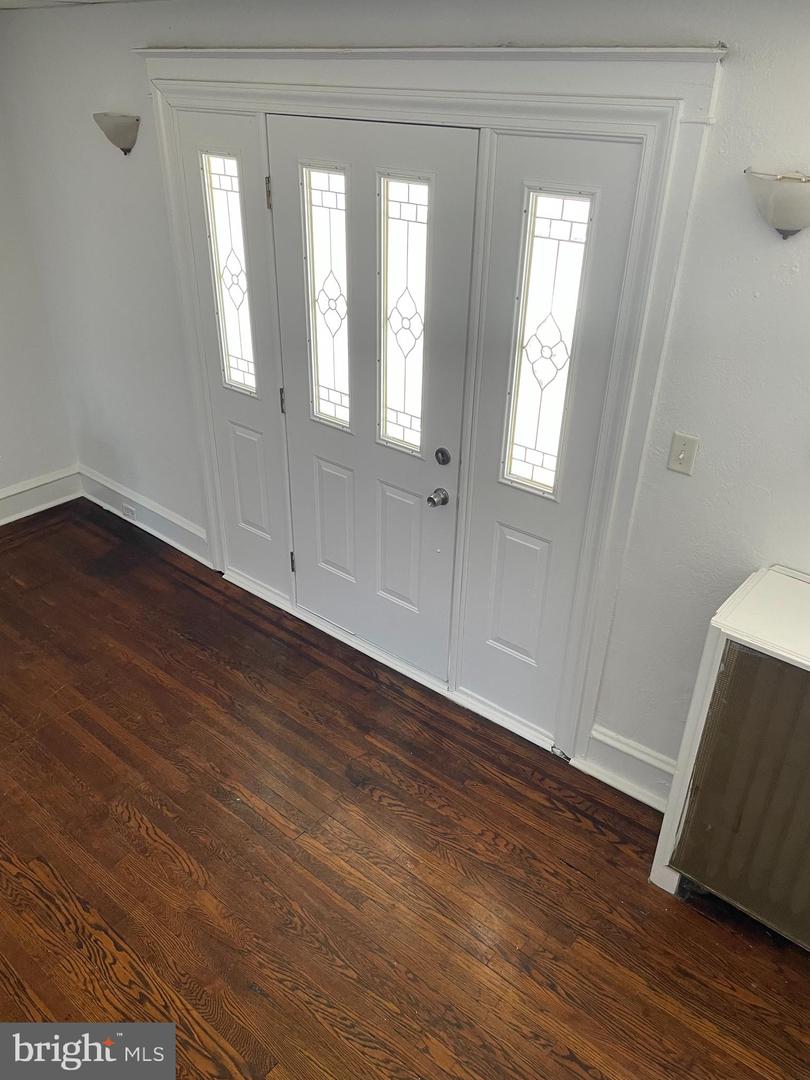 109 LAFAYETTE AVENUE