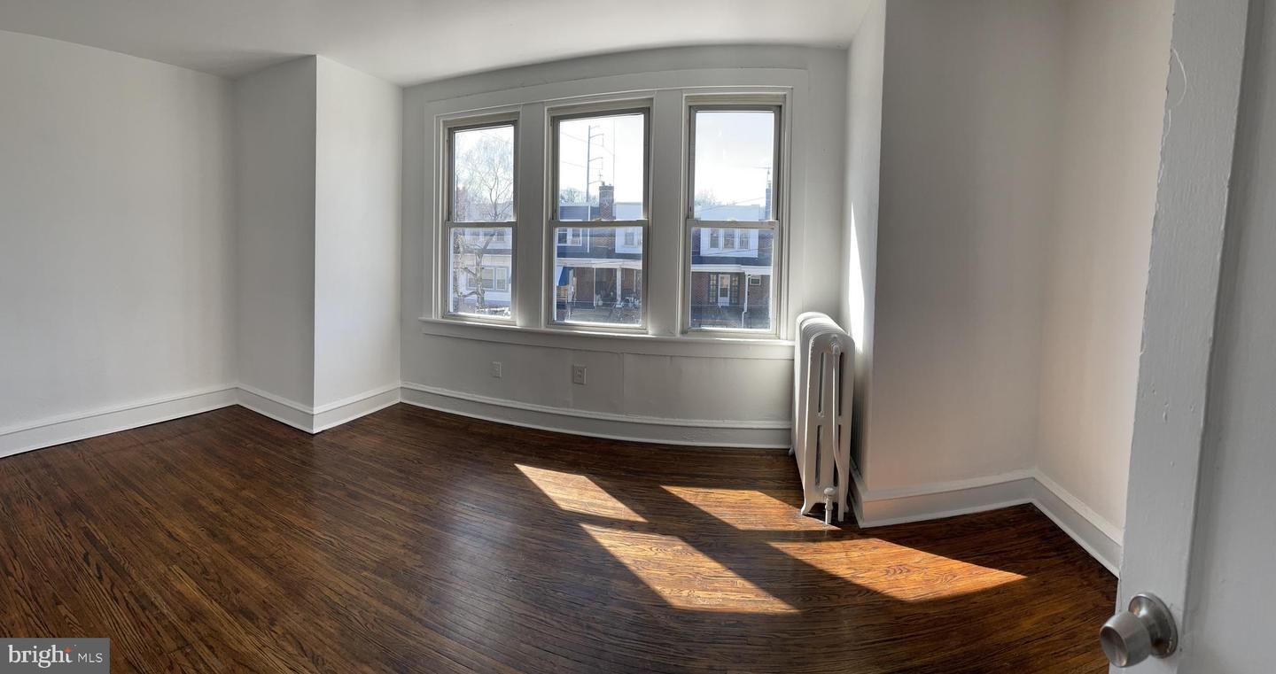 109 LAFAYETTE AVENUE