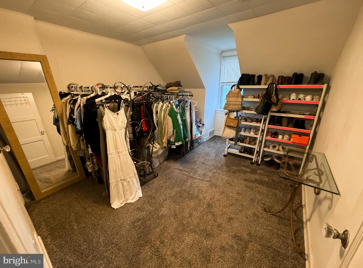 1140 7th Ave
