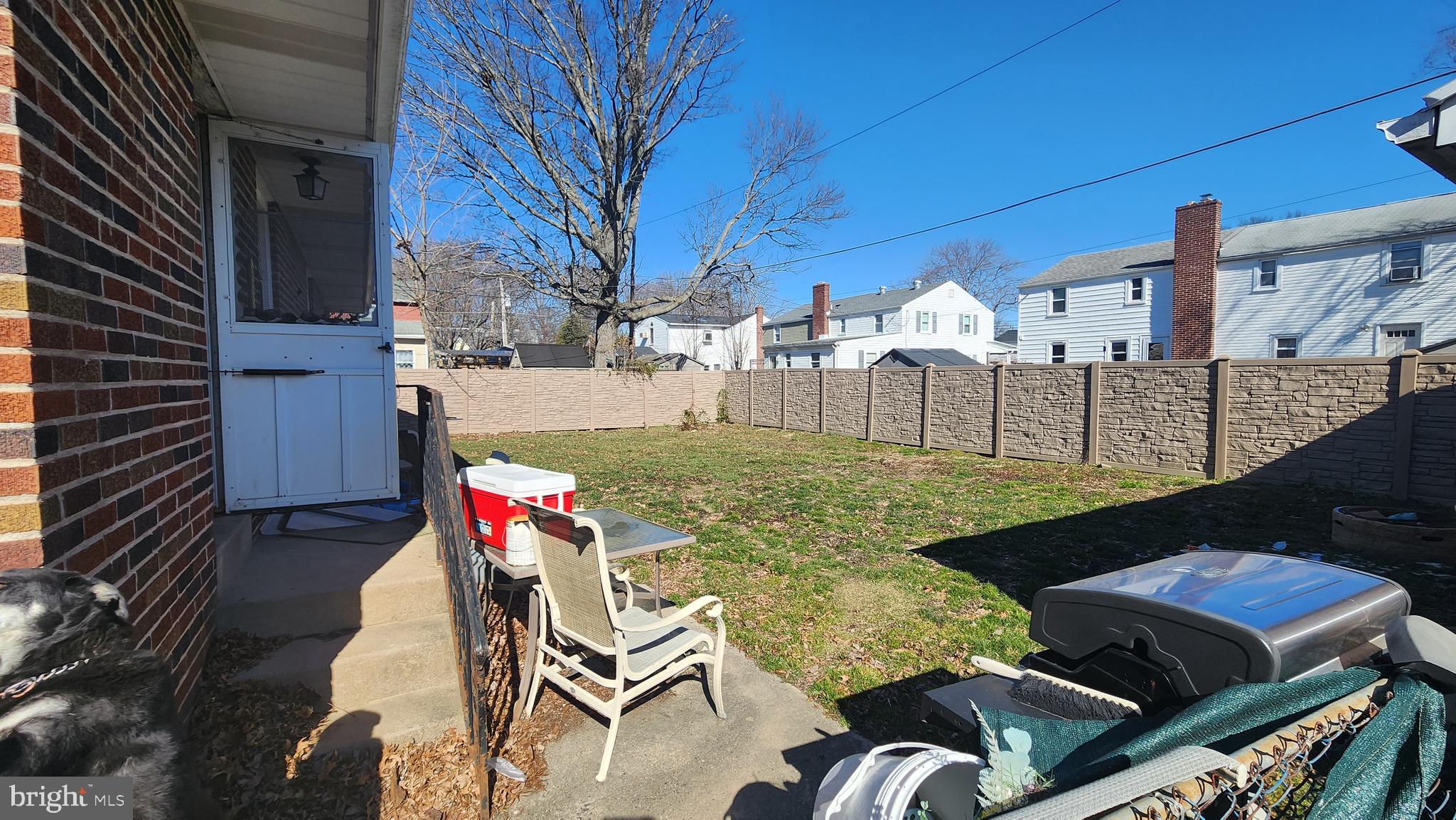 536 Sylvania Ave