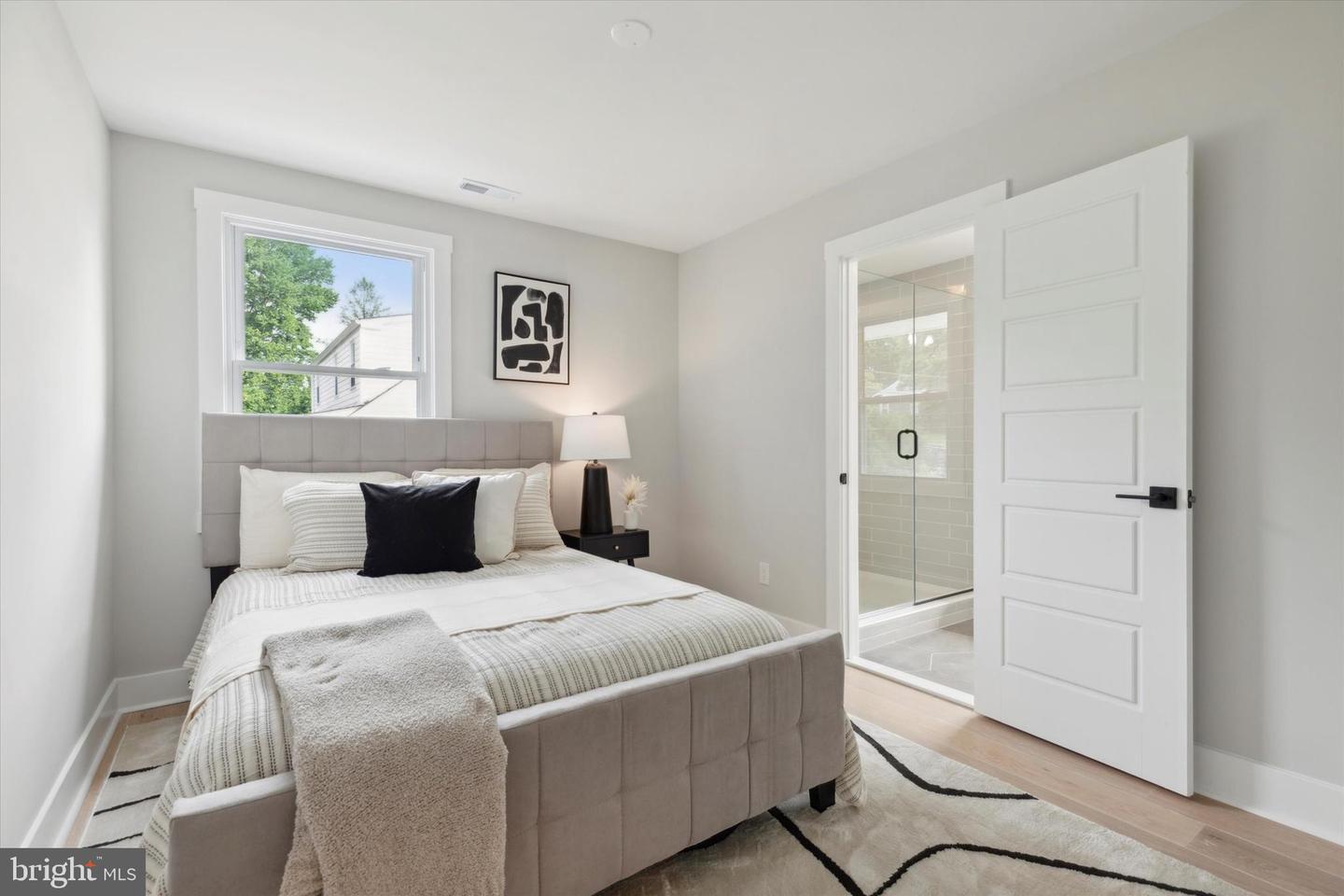 104 FURLONG AVE