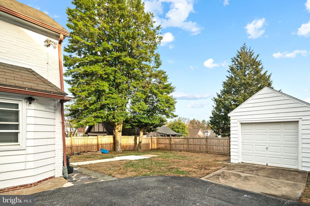 4310 State Rd