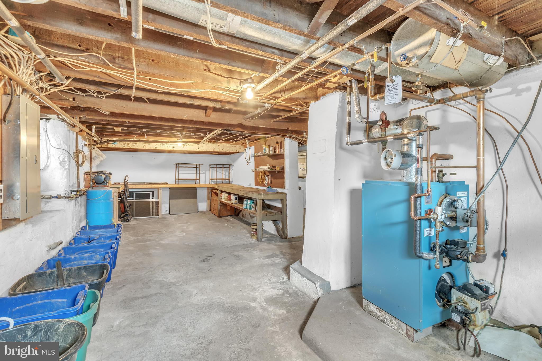 29 S New Middletown Rd