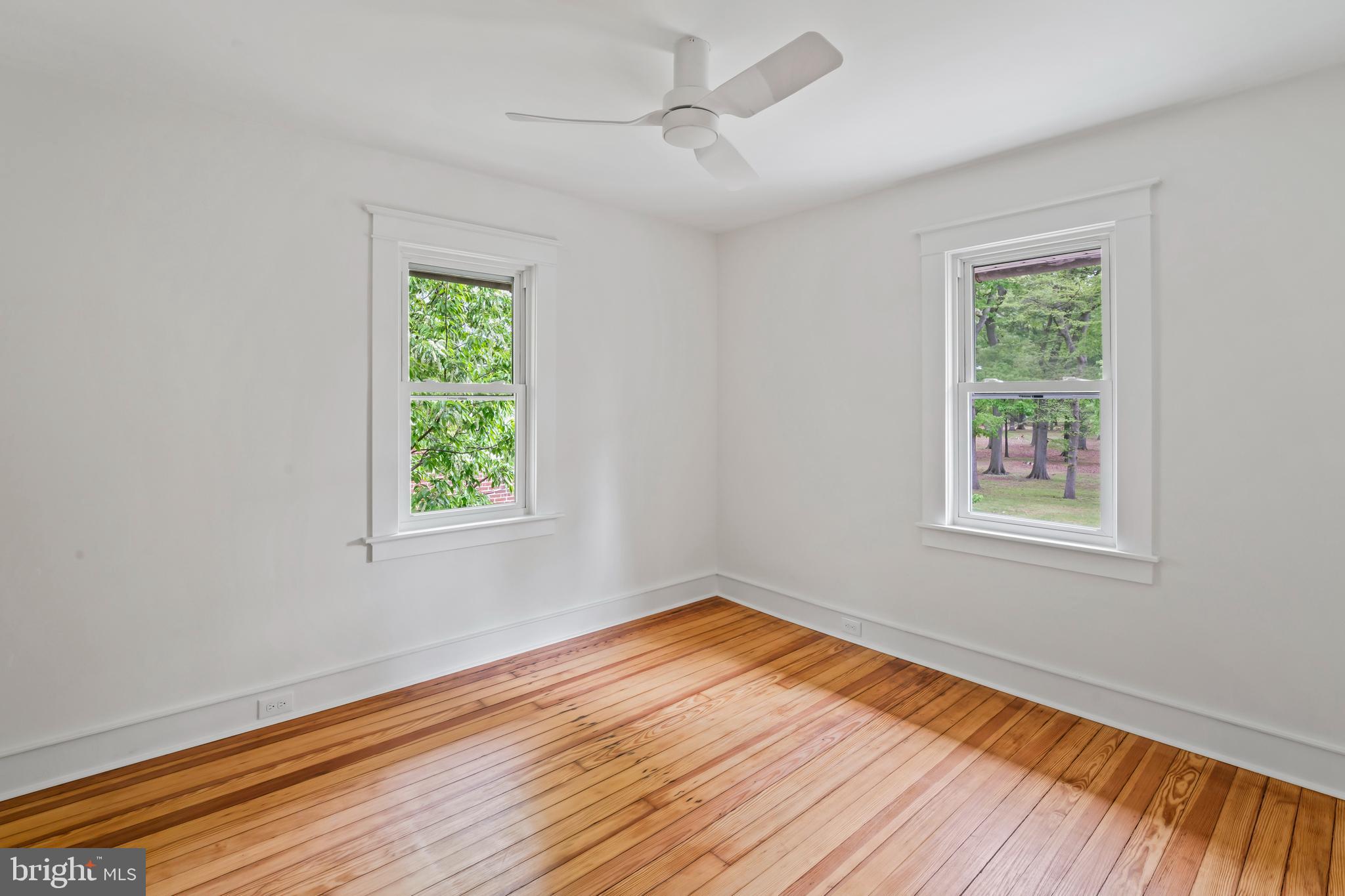 615 Jansen Ave