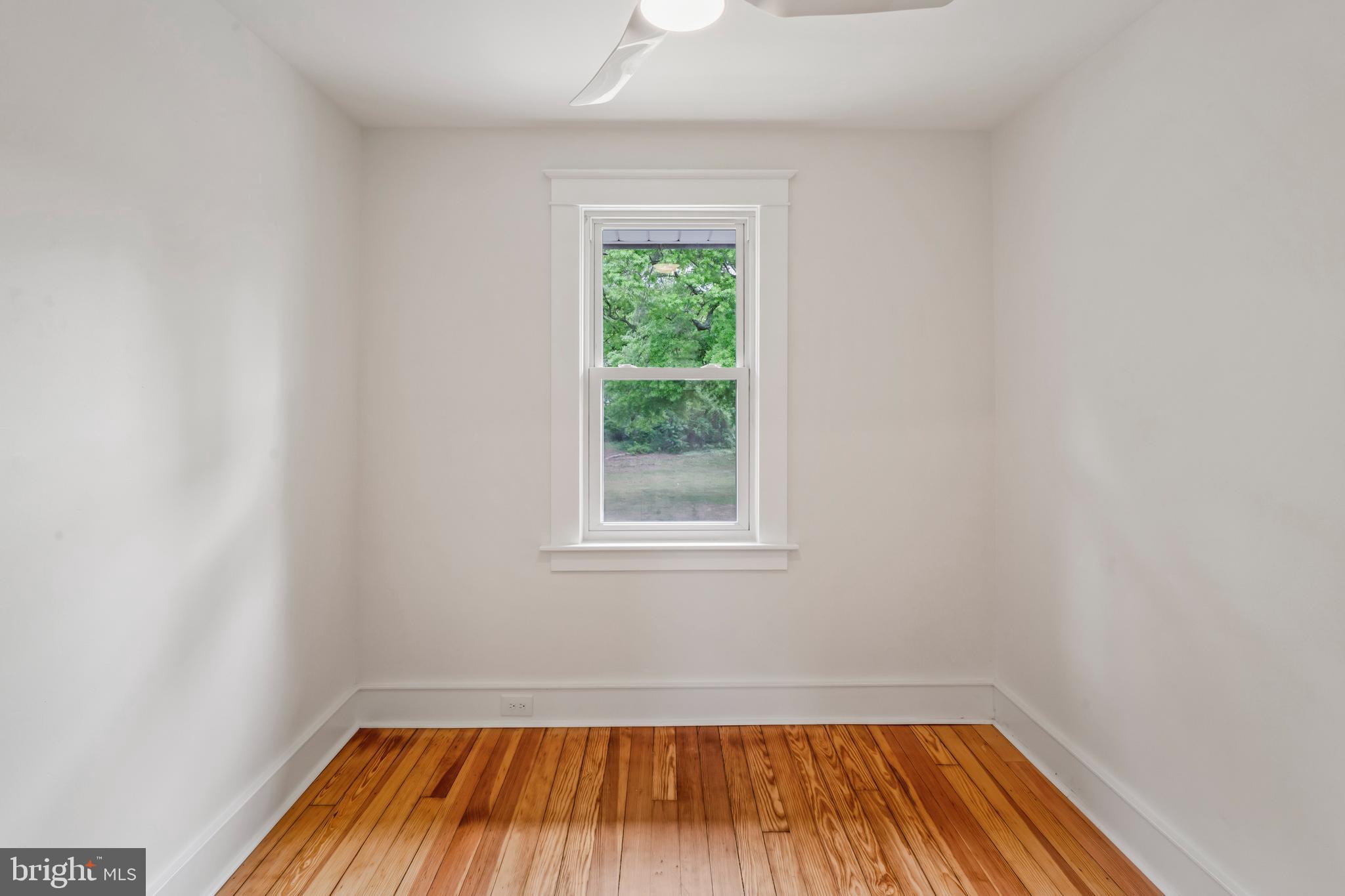 615 Jansen Ave