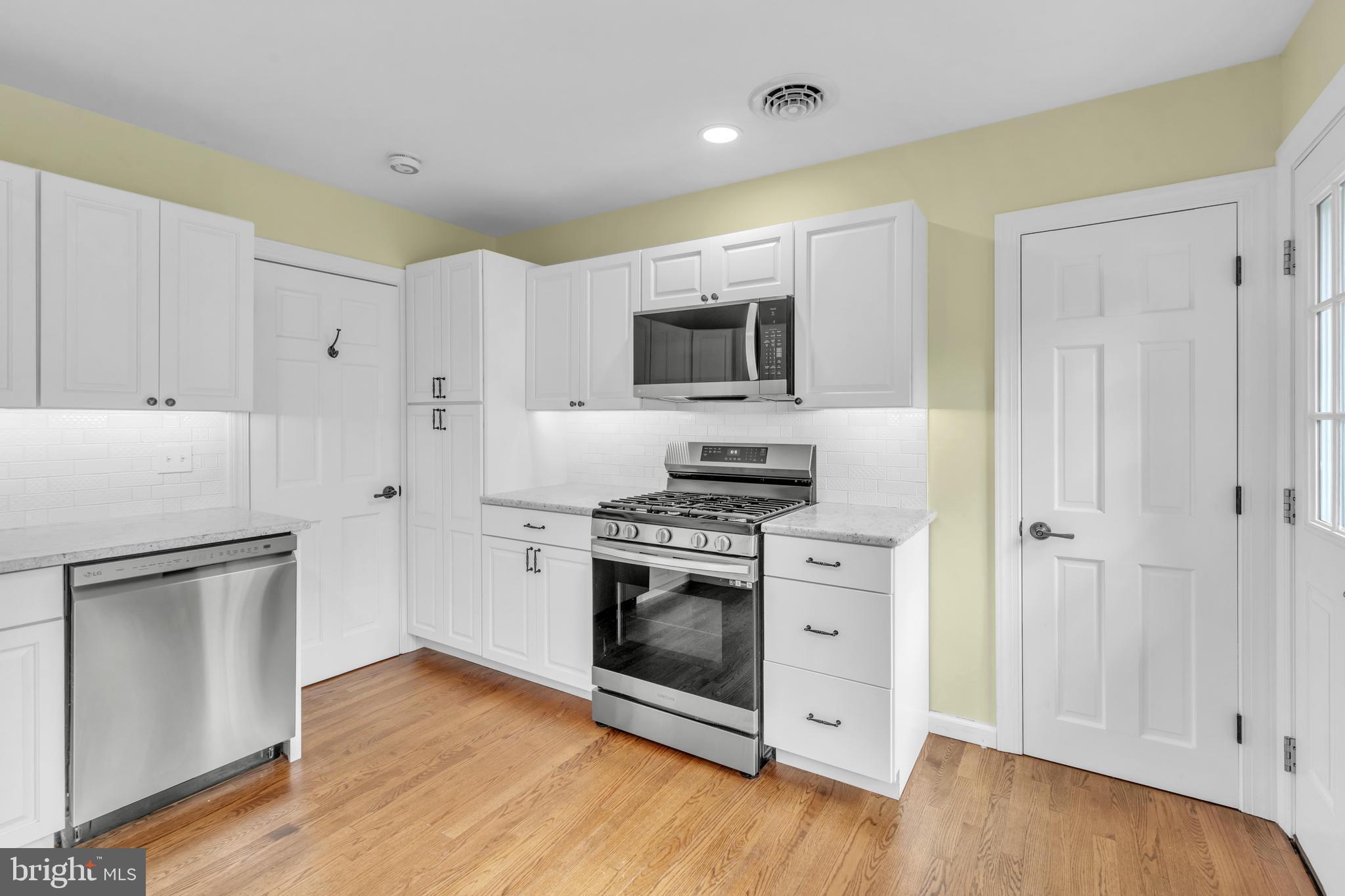 254 Old Gradyville Rd