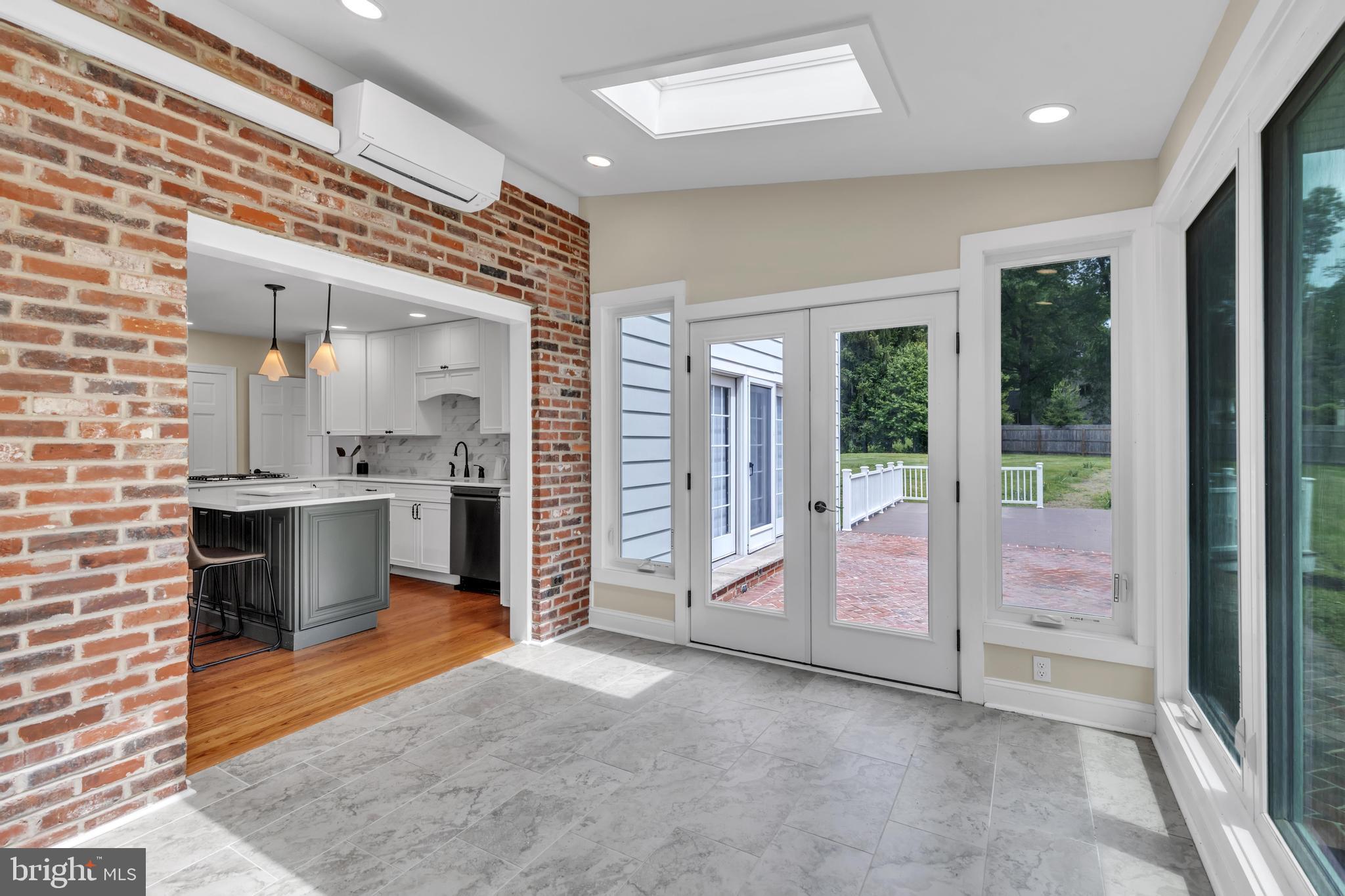 254 Old Gradyville Rd