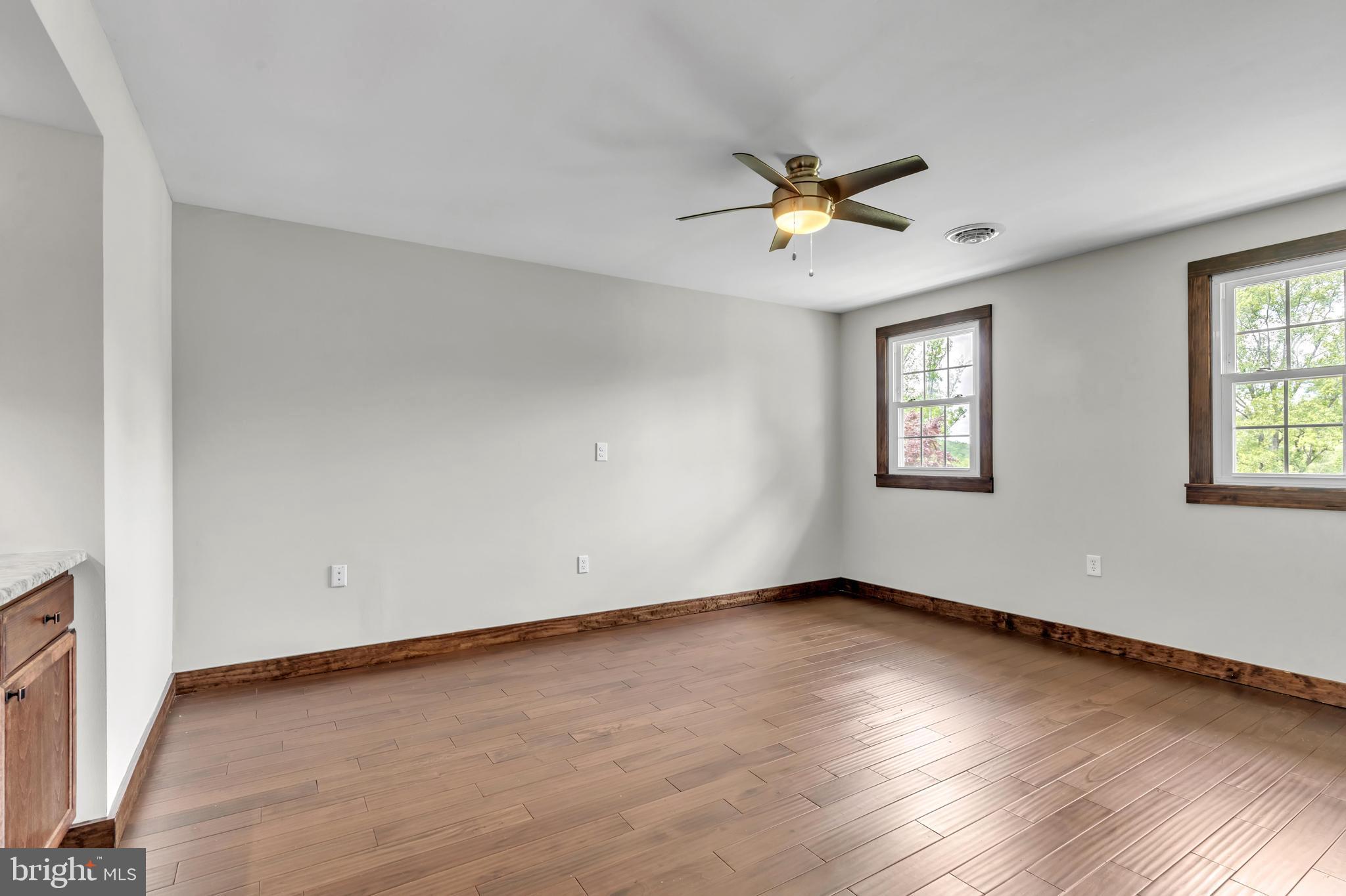 254 Old Gradyville Rd