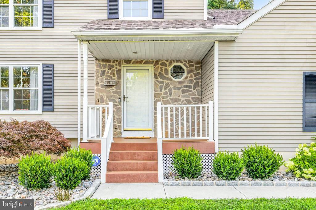 3823 Foulk Rd