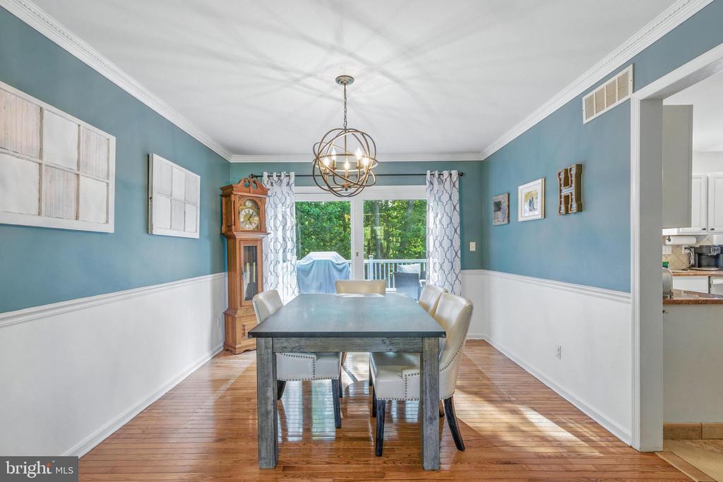 3823 Foulk Rd