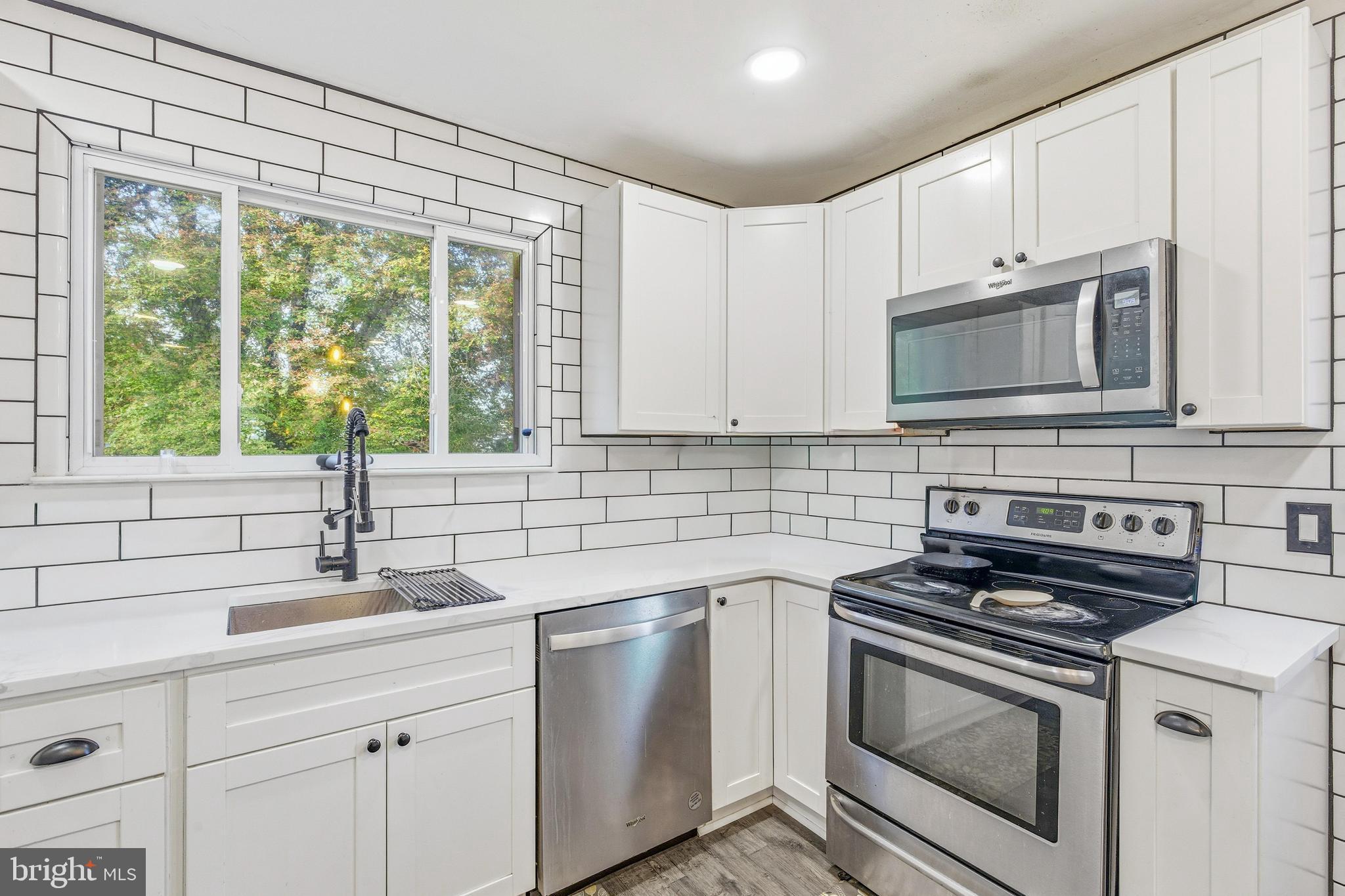 2238 BLUEBALL AVENUE