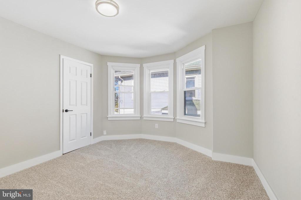 1637 HUDDELL