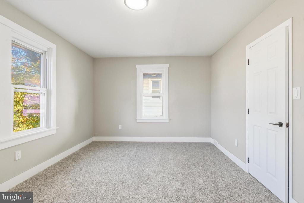 1637 HUDDELL