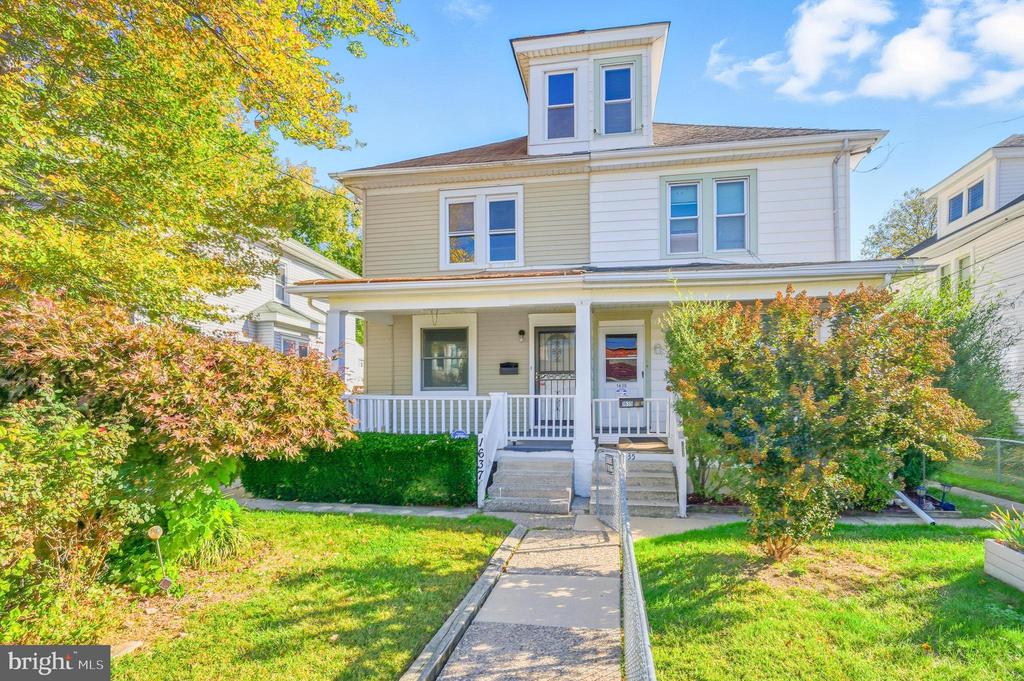 1637 HUDDELL