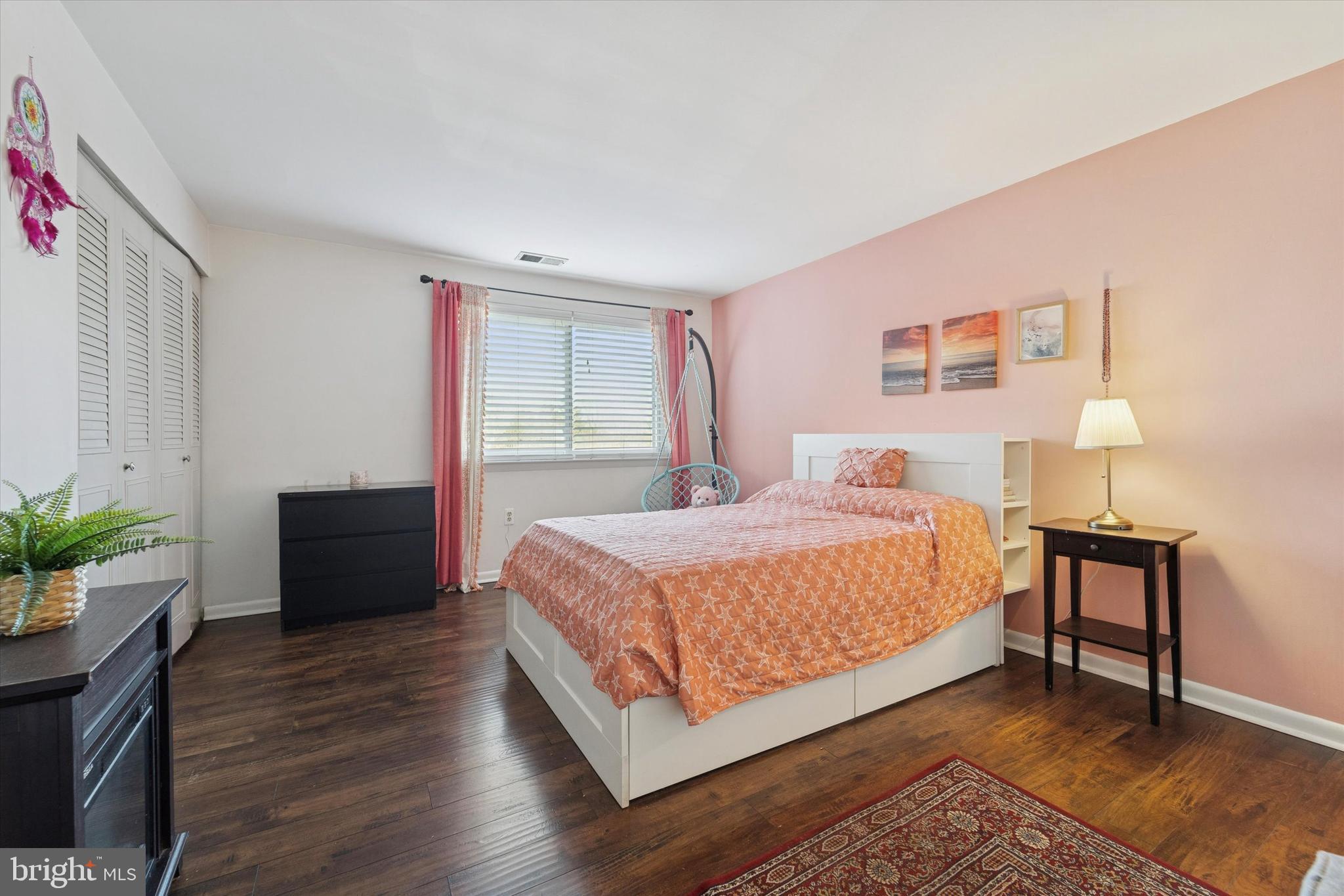 501 N PROVIDENCE ROAD 411