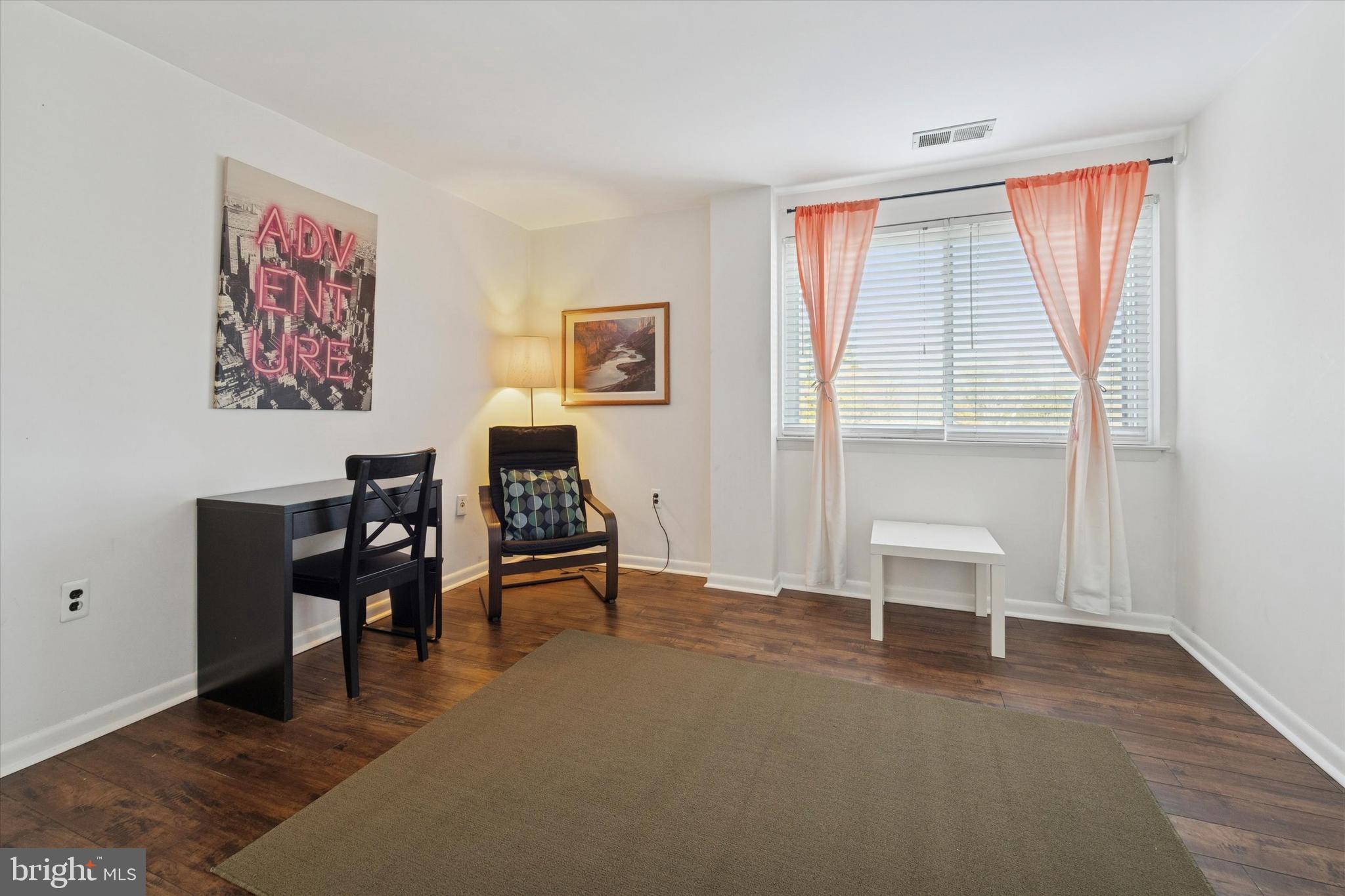 501 N PROVIDENCE ROAD 411