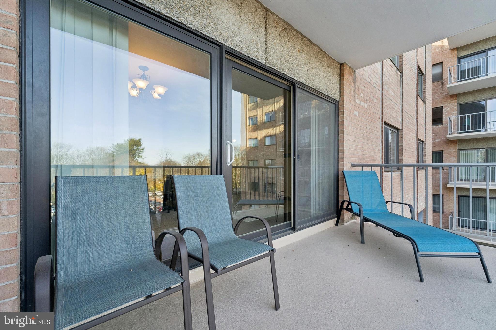 501 N PROVIDENCE ROAD 411