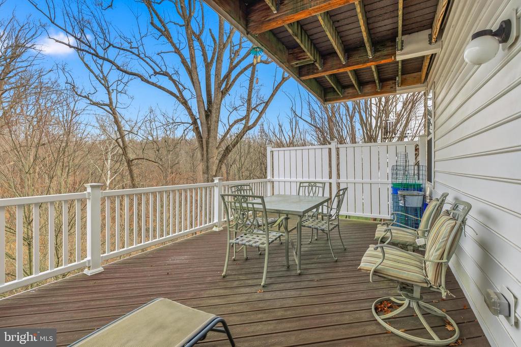 309 CORVUS CIRCLE